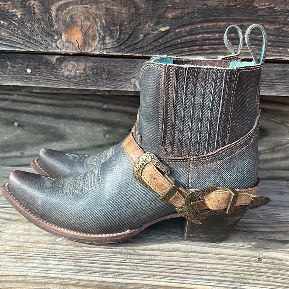 Corral cowgirl/cowboy boots - Picture 5 of 9